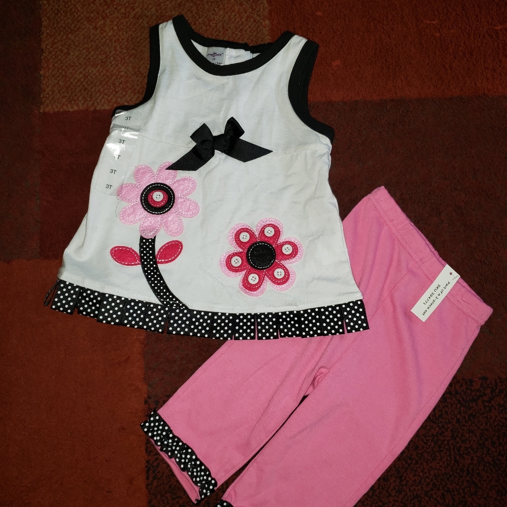 NWT summer 2 pc outfit